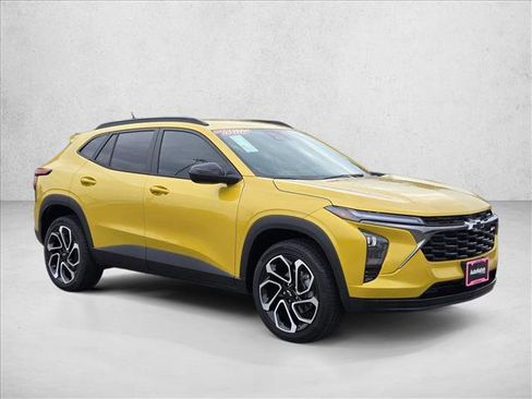 New 2025 Chevrolet Trax RS w/ Driver Confidence Package image 7