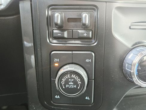 Used 2023 Ford F150 Lariat w/ Equipment Group 502A High AWD/4WD image 18