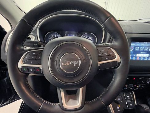 Used 2019 Jeep Compass Latitude w/ Cold Weather Group image 33