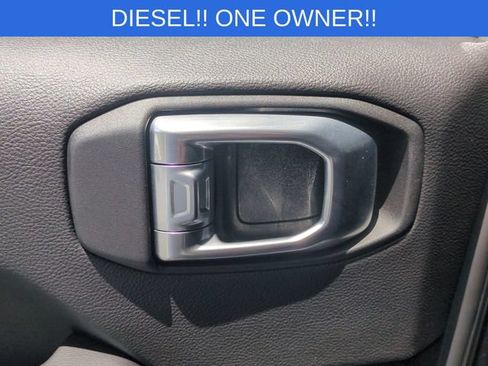 Used 2021 Jeep Wrangler Unlimited Rubicon AWD/4WD image 27