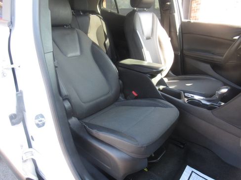 Used 2022 Buick Encore GX Preferred FWD image 7