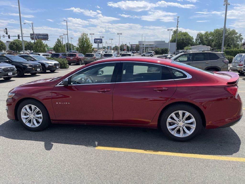Used 2019 Chevrolet Malibu RS FWD image 4