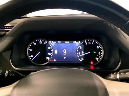 Used 2023 Land Rover Defender 110 X-Dynamic SE AWD/4WD image 25