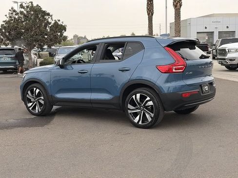 Used 2023 Volvo XC40 B5 Ultimate AWD/4WD image 8