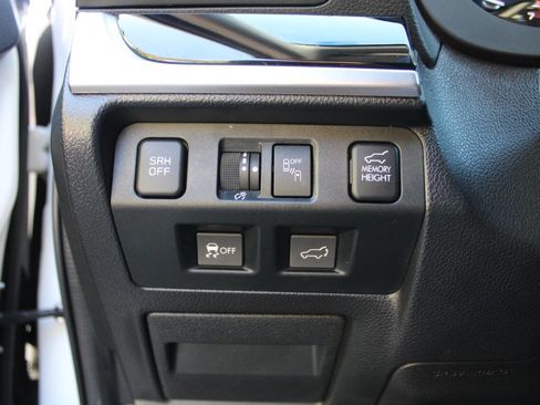 Used 2018 Subaru Forester 2.5i Touring image 46