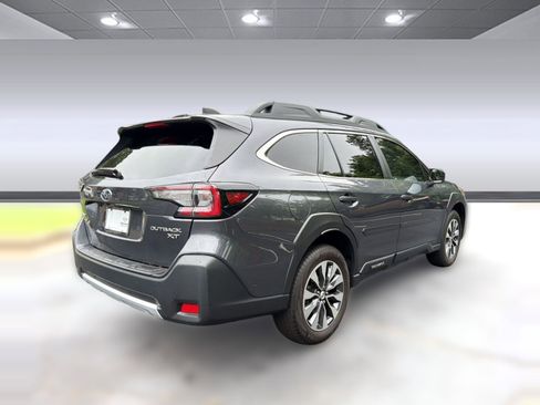 Used 2024 Subaru Outback Limited XT AWD/4WD image 9