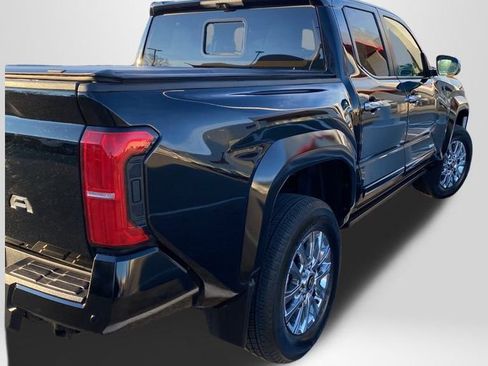 Used 2024 Toyota Tacoma Limited image 3