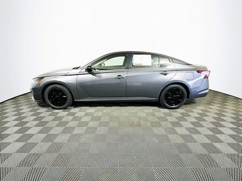 Used 2024 Nissan Altima 2.5 S image 5