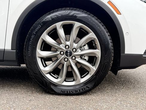 Certified 2021 Lincoln Corsair AWD w/ Premium Package image 33
