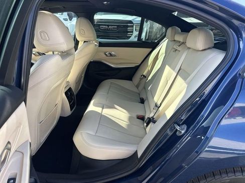 Used 2022 BMW 330i Sedan image 25