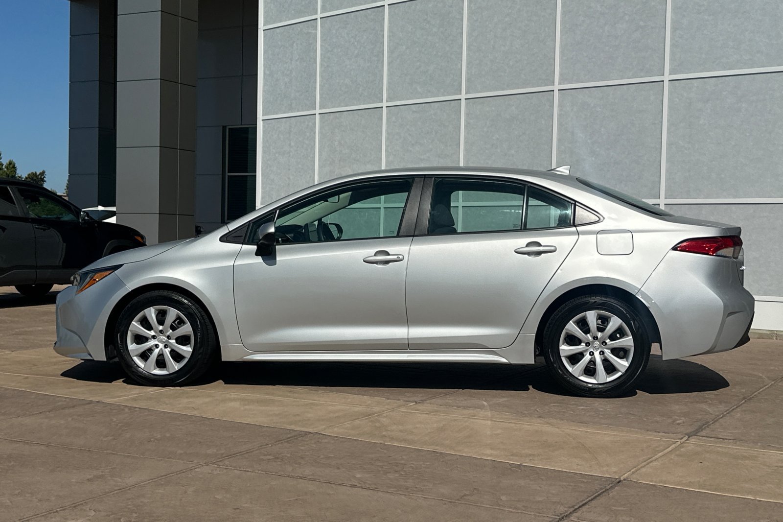 Certified 2024 Toyota Corolla LE FWD image 8