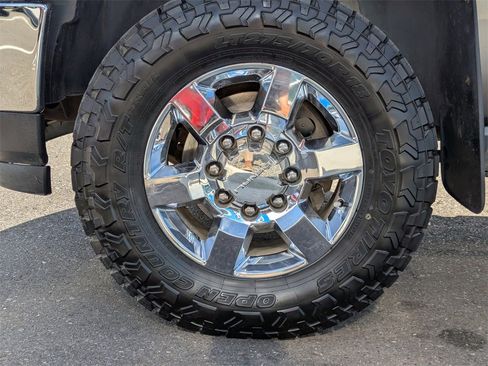 Used 2013 GMC Sierra 2500 SLT w/ SLT Convenience Package image 48