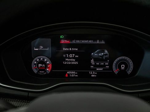 Used 2023 Audi SQ5 Premium Plus w/ Premium Plus Package image 19