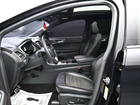 Used 2020 Ford Edge ST-Line FWD image 10
