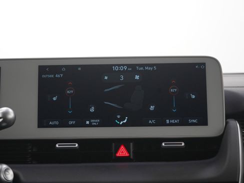 Certified 2024 Hyundai Ioniq 5 SEL AWD/4WD image 14