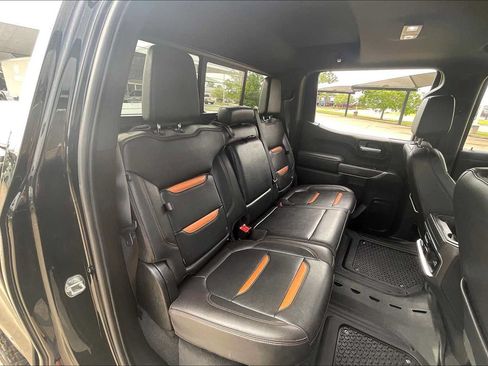 Used 2021 GMC Sierra 1500 AT4 w/ AT4 Value Package AWD/4WD image 19