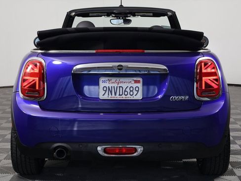 Used 2019 MINI Cooper Convertible w/ Premium Package image 6