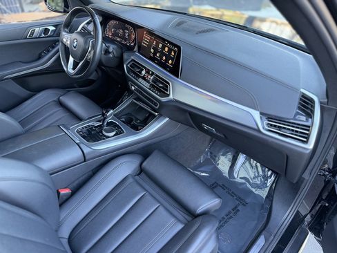 Used 2022 BMW X5 sDrive40i w/ Parking Assistance Package image 33