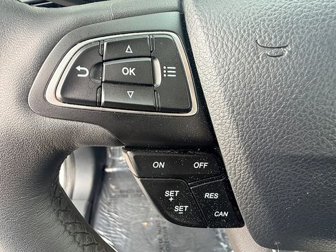 Used 2018 Ford EcoSport Titanium w/ Titanium Cold Weather Package AWD/4WD image 17