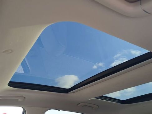 Used 2023 Genesis GV80 2.5T w/ Prestige Package image 19