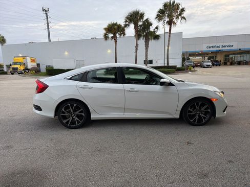 Used 2020 Honda Civic Sport image 6