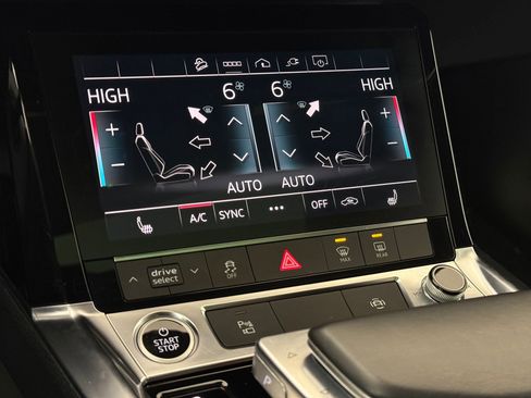 Used 2022 Audi e-tron Premium image 25