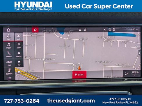 Used 2018 Porsche Panamera 4S image 26