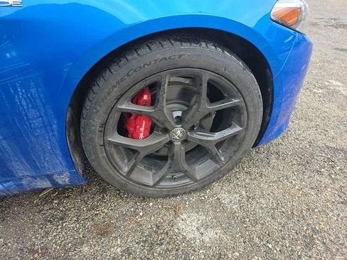 Used 2023 Alfa Romeo Giulia Veloce image 18