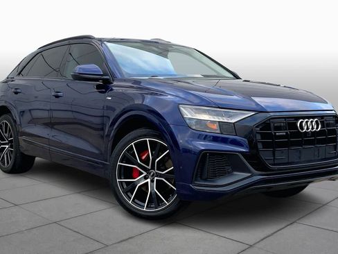 Used 2019 Audi Q8 Prestige image 3