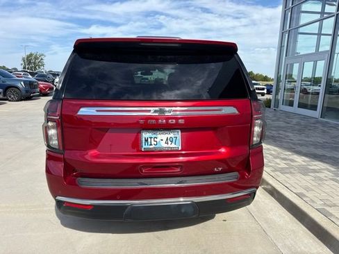 Used 2021 Chevrolet Tahoe LT w/ Luxury Package AWD/4WD image 4