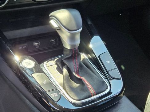 Used 2025 Kia Soul GT-Line w/ GT-Line Technology Package FWD image 33