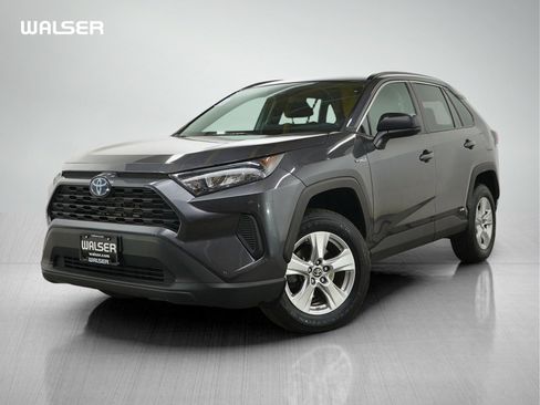 Used 2021 Toyota RAV4 LE AWD/4WD image 1