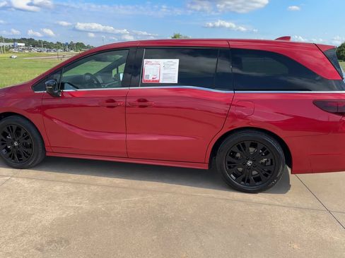Used 2025 Honda Odyssey Sport-L image 6