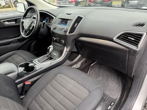 Used 2018 Ford Edge SEL image 37