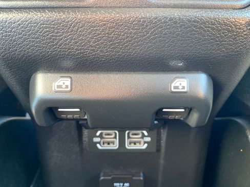 Used 2024 Jeep Wrangler Unlimited Sahara image 20