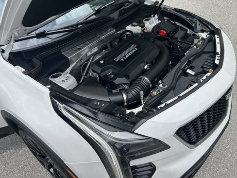Used 2019 Cadillac XT4 Sport FWD image 16