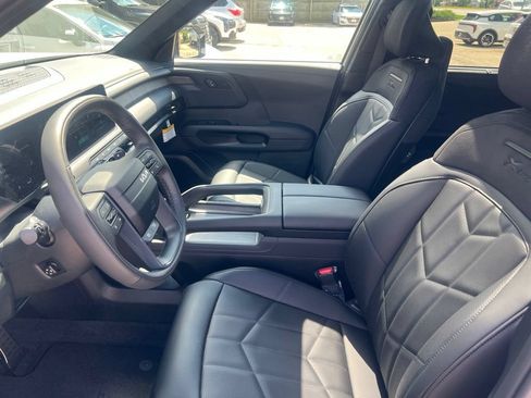 Used 2027 Kia Telluride SX Prestige X-Line w/ Towing Package AWD/4WD image 4