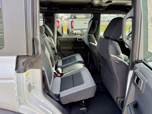 New 2025 Ford Bronco 4-Door image 16
