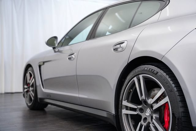 Used 2016 Porsche Panamera GTS AWD/4WD image 32
