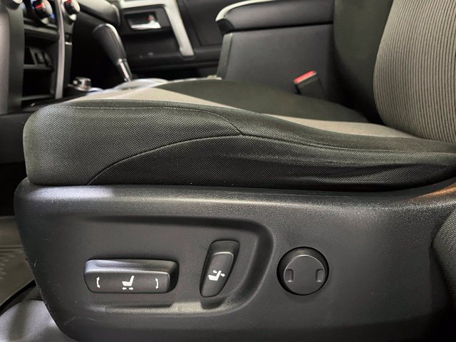 Certified 2021 Toyota 4Runner SR5 AWD/4WD image 15