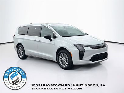 New 2027 Chrysler Pacifica Select