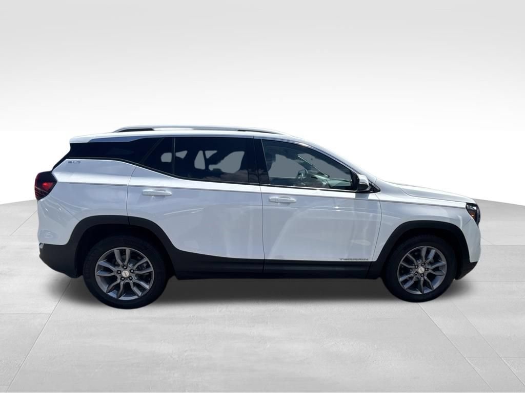 Used 2023 GMC Terrain SLT FWD image 8
