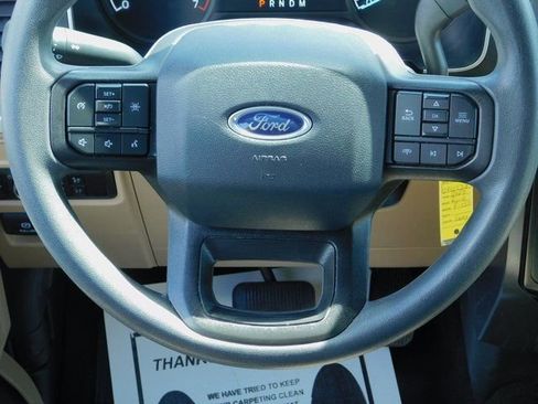 Used 2023 Ford F150 XLT AWD/4WD image 7