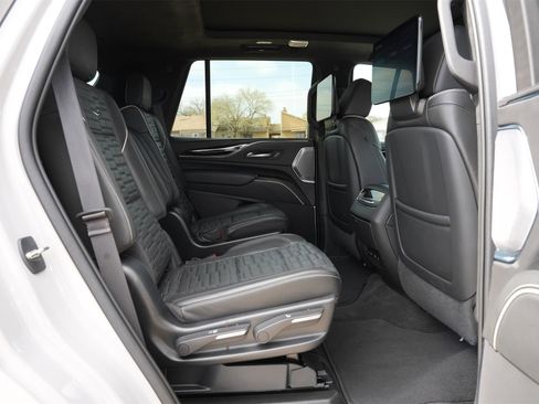 Certified 2023 Cadillac Escalade V image 25