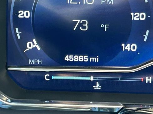 Used 2024 Chevrolet Silverado 3500 LT w/ Convenience Package image 19