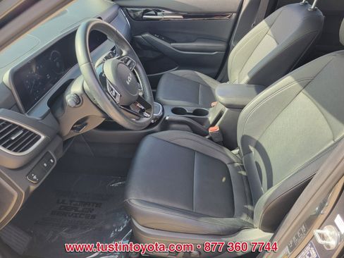 Used 2024 Kia Seltos EX image 10
