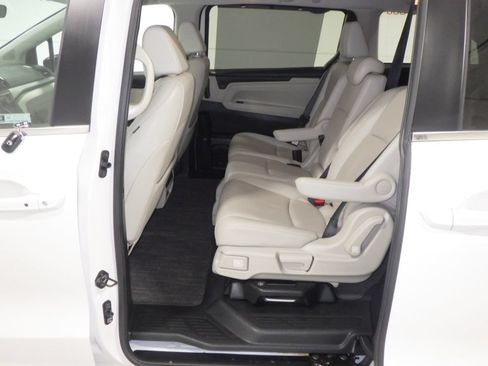 Used 2025 Honda Odyssey EX-L image 7