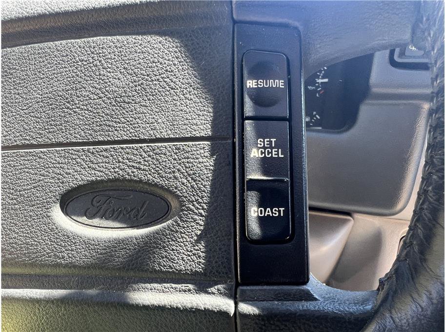 Used 1993 Ford Mustang GT RWD image 25