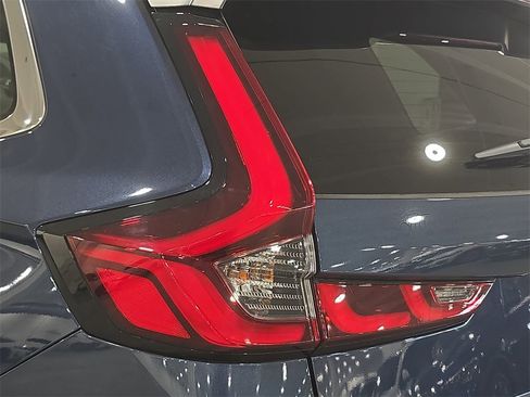 Used 2023 Honda CR-V EX image 31