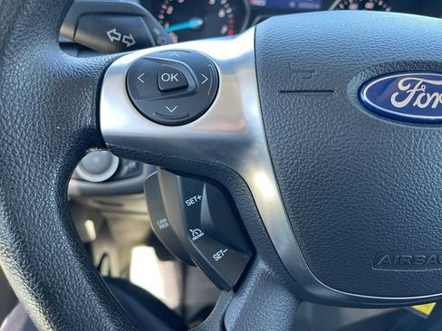 Used 2015 Ford Escape SE FWD image 25